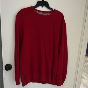 Izod Men's Vibrant Red Crewneck Sweater